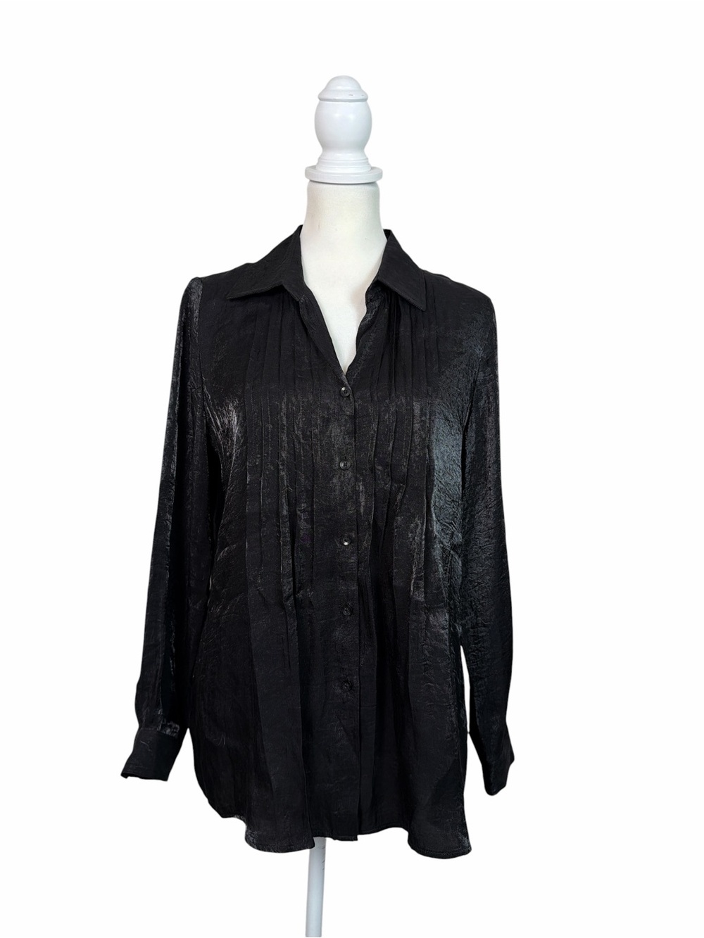 White Stag Black Satin whimsigoth Button-Up Blouse Size M Pintuck Top
